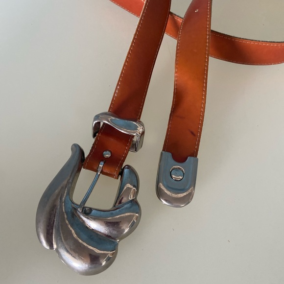 Vintage Tan Leather Western Belt - Picture 4 of 8